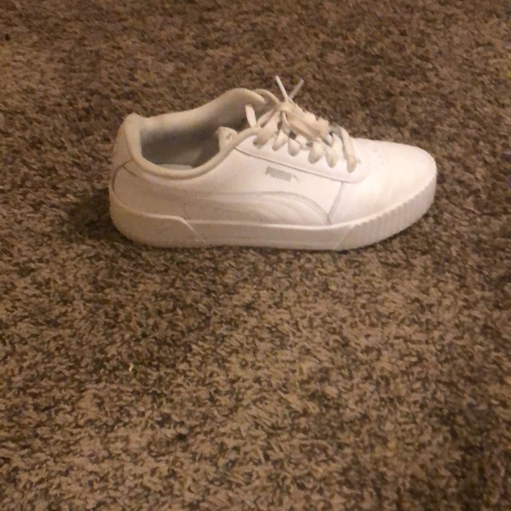 Shoes - Picture 2 of 3